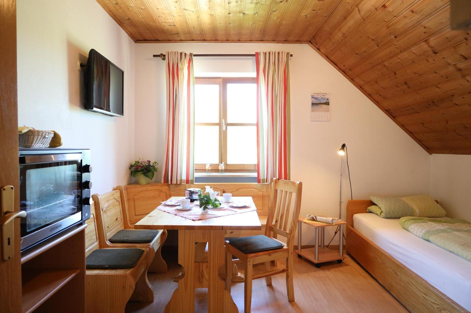 Hoera'S Apartments Hammerbergblick Munchberg Room photo